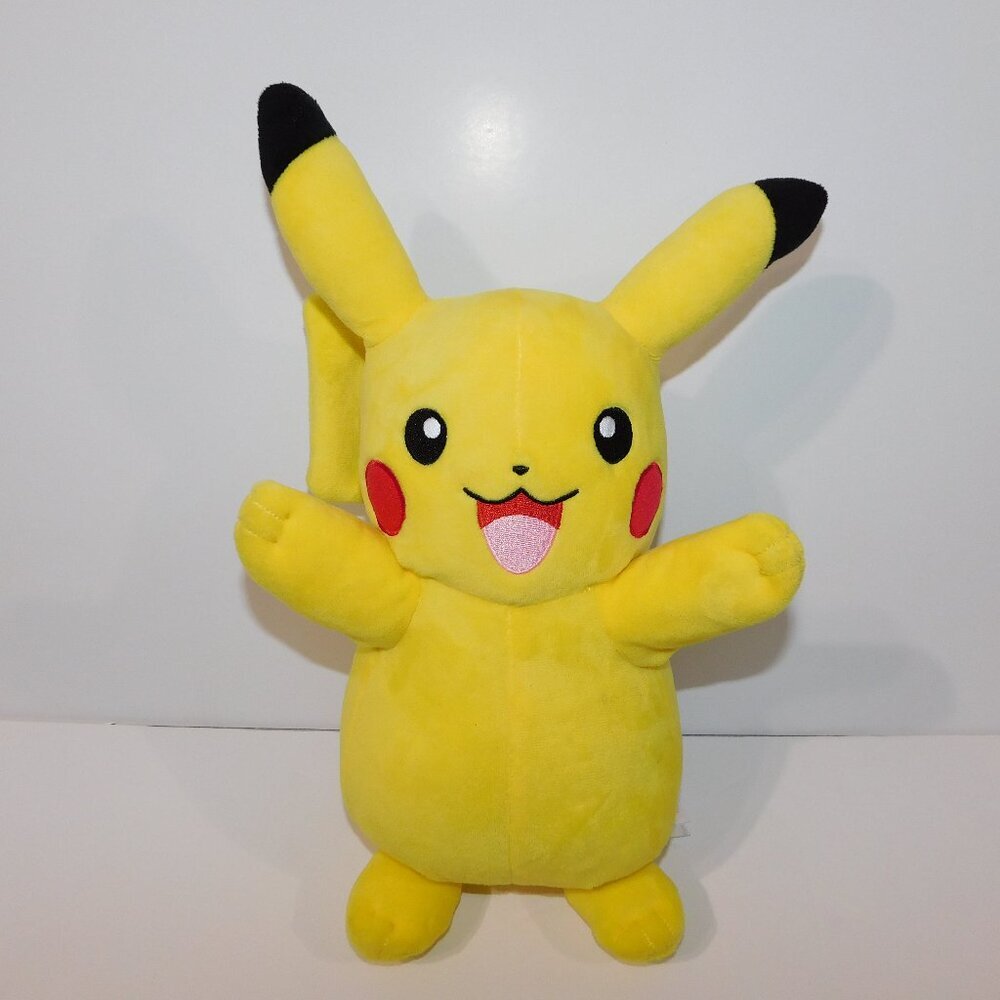 2021 Nintendo POKEMON  PIKACHU 14" Plush Talking Light Up Cheeks Stuffed Toy